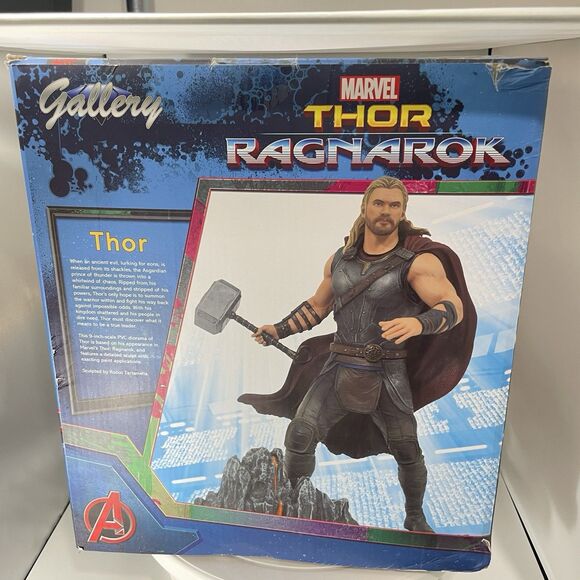 Marvel Gallery Thor Ragnarok Thor PVC Diorama Diamond Select Statue w/ Box - Picture 3 of 13
